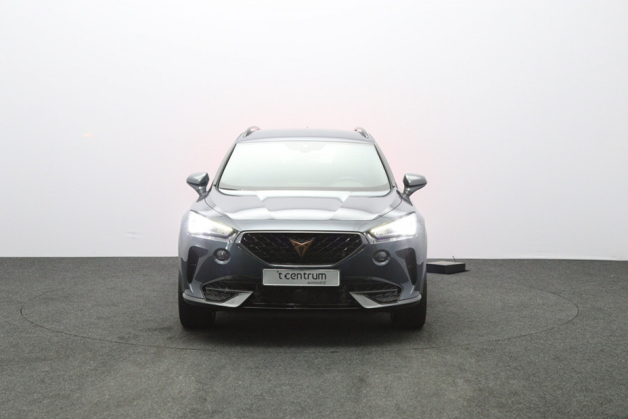 CUPRA Formentor 1.4 e-Hybrid 204 PK Adrenaline PHEV, Kuipstoelen, Memory, Camera, Adap. Cruise Control, Winterpakket