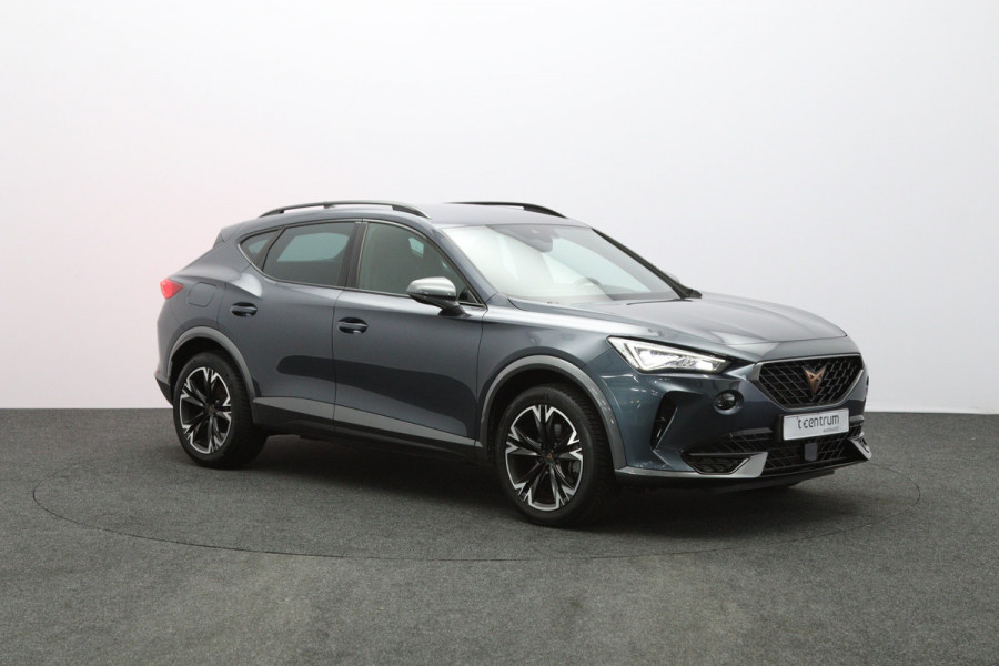 CUPRA Formentor 1.4 e-Hybrid 204 PK Adrenaline PHEV, Kuipstoelen, Memory, Camera, Adap. Cruise Control, Winterpakket