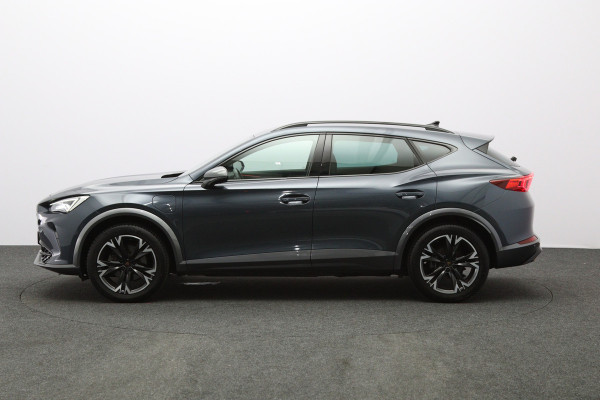 CUPRA Formentor 1.4 e-Hybrid 204 PK Adrenaline PHEV, Kuipstoelen, Memory, Camera, Adap. Cruise Control, Winterpakket
