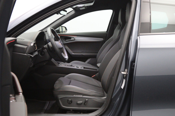 CUPRA Formentor 1.4 e-Hybrid 204 PK Adrenaline PHEV, Kuipstoelen, Memory, Camera, Adap. Cruise Control, Winterpakket