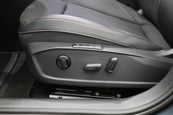 CUPRA Formentor 1.4 e-Hybrid 204 PK Adrenaline PHEV, Kuipstoelen, Memory, Camera, Adap. Cruise Control, Winterpakket