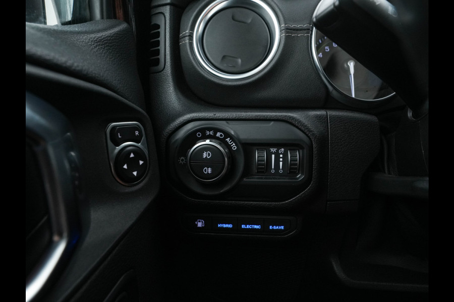 Jeep Wrangler Unlimited 4xe 380 Sahara (Plug-in) (INCL.BTW) *LEATHER | FULL-LED | ADAPTIVE-CRUISE | BLINDSPOT | CAMERA | KEYLESS | HEATED-COMFORTSEATS | DAB+ | PRIVACY-GLASS | ECC | PDC | 20''ALU*