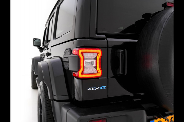 Jeep Wrangler Unlimited 4xe 380 Sahara (Plug-in) (INCL.BTW) *LEATHER | FULL-LED | ADAPTIVE-CRUISE | BLINDSPOT | CAMERA | KEYLESS | HEATED-COMFORTSEATS | DAB+ | PRIVACY-GLASS | ECC | PDC | 20''ALU*