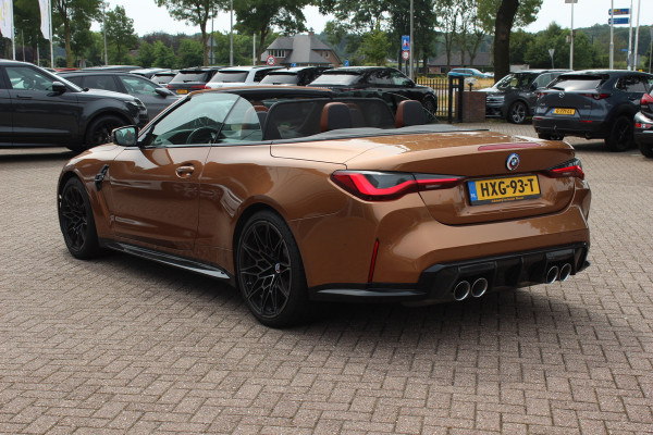 BMW 4 Serie Cabrio M4 xDrive Competition / Camera / Head-up / Carbon / Nekverwarming / H&K / Keyless / Stuurverwarming / ACC / DAB / Dodehoek / Windscherm