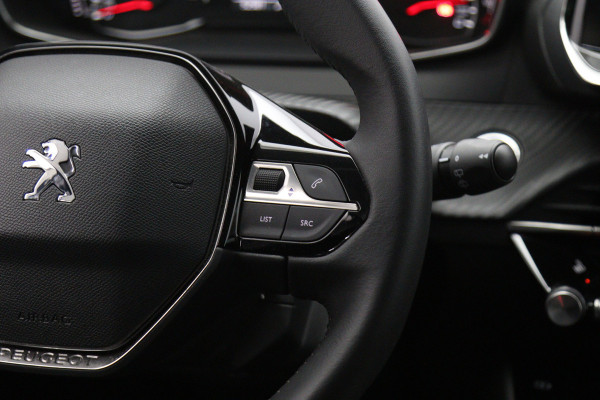 Peugeot 208 1.2 PureTech 100 PK Allure, Carplay, Climate Control, Keyless, Camera, Stoelverwarming