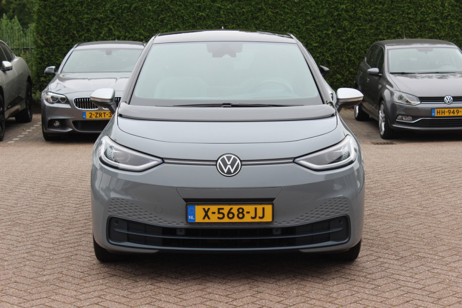 Volkswagen ID.3 First Max 58 kWh / SoH 95,2% / Full option! / Panoramadak / Camera / Head-up / Keyless / 20'' / ACC / Dodehoek / Elektr. stoelen / Massage / Navigatie / Stuurverwarming