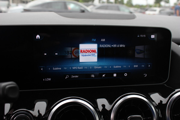 Mercedes-Benz B-Klasse 180 Business Solution / Camera / CarPlay / Half leder / 16'' / Cruise Control