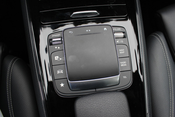 Mercedes-Benz B-Klasse 180 Business Solution / Camera / CarPlay / Half leder / 16'' / Cruise Control
