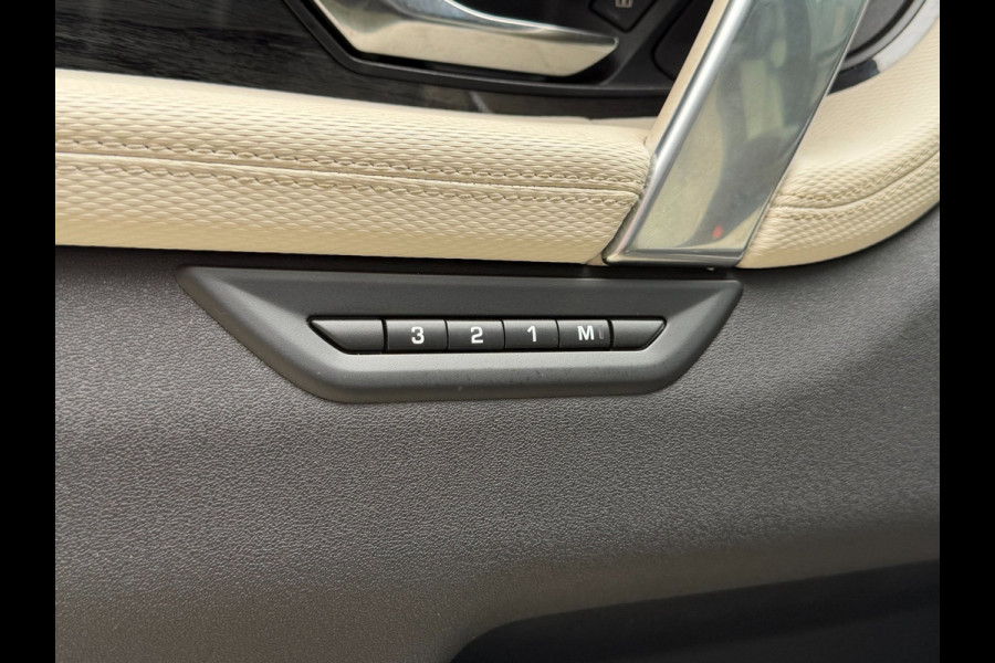 Land Rover Discovery Sport P300e 1.5 HSE R-DYNAMIC BLACK PACK | TREKHAAK | LEDER | 360 CAMERA | HEAD-UP | 20 INCH
