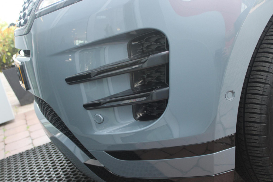 Land Rover Range Rover Evoque 1.5 P300e AWD 309PK R-DYNAMIC SE | PANORAMADAK | ELEKTRISCH VERSTELBARE VOORSTOELEN  LEDEREN BEKLEDING | 20" LICHTMETALEN VELGEN | KEYLESS ENTRY / START | EXTRA GETINTE ACHTERRUITEN | FULL LED KOPLAMPEN | LED ACHTERLICHTEN | ADAPTIVE CRUISE CONTROL | APPLE CARPLAY | ACHTERKLEP ELEKTRISCH BEDIENBAAR |
