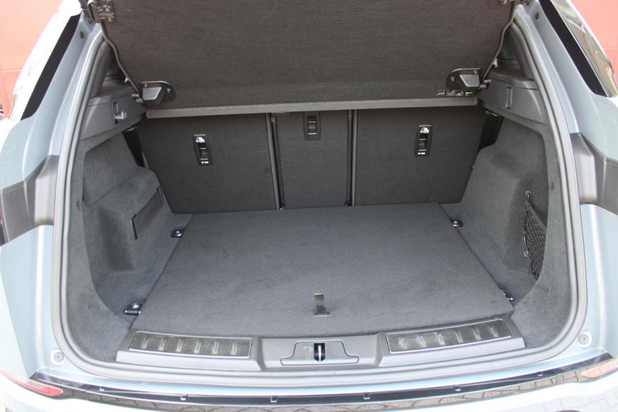 Land Rover Range Rover Evoque 1.5 P300e AWD 309PK R-DYNAMIC SE | PANORAMADAK | ELEKTRISCH VERSTELBARE VOORSTOELEN  LEDEREN BEKLEDING | 20" LICHTMETALEN VELGEN | KEYLESS ENTRY / START | EXTRA GETINTE ACHTERRUITEN | FULL LED KOPLAMPEN | LED ACHTERLICHTEN | ADAPTIVE CRUISE CONTROL | APPLE CARPLAY | ACHTERKLEP ELEKTRISCH BEDIENBAAR |