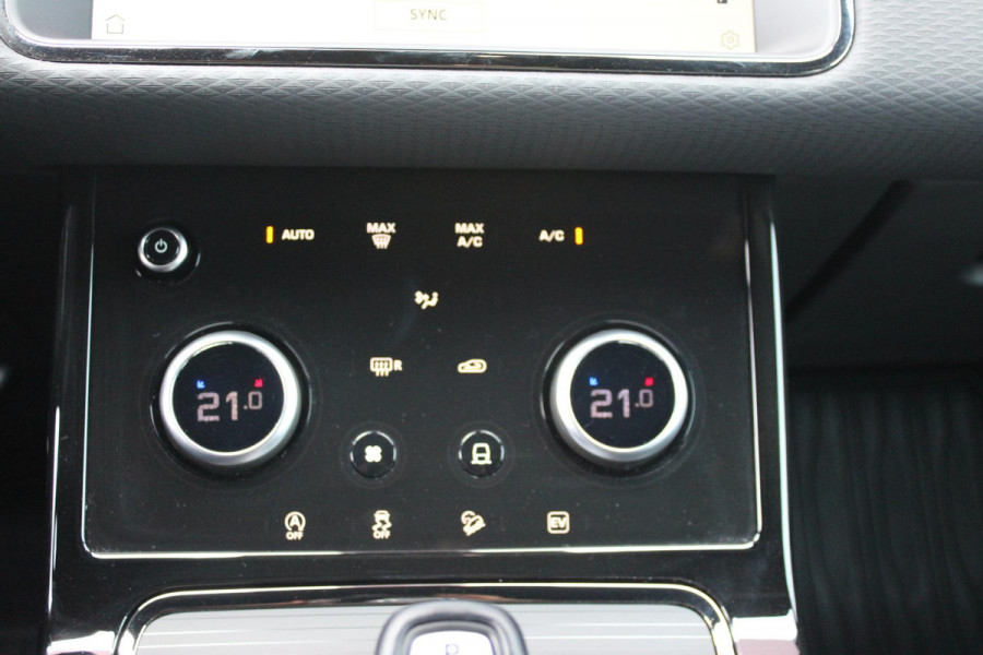Land Rover Range Rover Evoque 1.5 P300e AWD 309PK R-DYNAMIC SE | PANORAMADAK | ELEKTRISCH VERSTELBARE VOORSTOELEN  LEDEREN BEKLEDING | 20" LICHTMETALEN VELGEN | KEYLESS ENTRY / START | EXTRA GETINTE ACHTERRUITEN | FULL LED KOPLAMPEN | LED ACHTERLICHTEN | ADAPTIVE CRUISE CONTROL | APPLE CARPLAY | ACHTERKLEP ELEKTRISCH BEDIENBAAR |