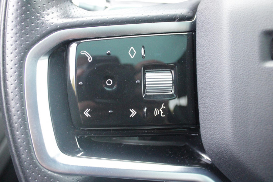 Land Rover Range Rover Evoque 1.5 P300e AWD 309PK R-DYNAMIC SE | PANORAMADAK | ELEKTRISCH VERSTELBARE VOORSTOELEN  LEDEREN BEKLEDING | 20" LICHTMETALEN VELGEN | KEYLESS ENTRY / START | EXTRA GETINTE ACHTERRUITEN | FULL LED KOPLAMPEN | LED ACHTERLICHTEN | ADAPTIVE CRUISE CONTROL | APPLE CARPLAY | ACHTERKLEP ELEKTRISCH BEDIENBAAR |