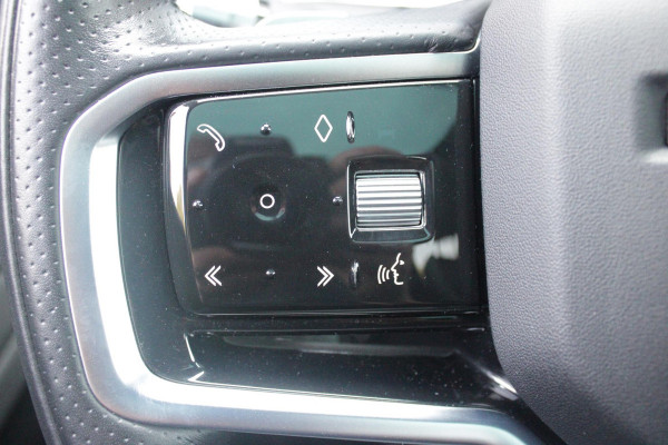 Land Rover Range Rover Evoque 1.5 P300e AWD 309PK R-DYNAMIC SE | PANORAMADAK | ELEKTRISCH VERSTELBARE VOORSTOELEN  LEDEREN BEKLEDING | 20" LICHTMETALEN VELGEN | KEYLESS ENTRY / START | EXTRA GETINTE ACHTERRUITEN | FULL LED KOPLAMPEN | LED ACHTERLICHTEN | ADAPTIVE CRUISE CONTROL | APPLE CARPLAY | ACHTERKLEP ELEKTRISCH BEDIENBAAR |