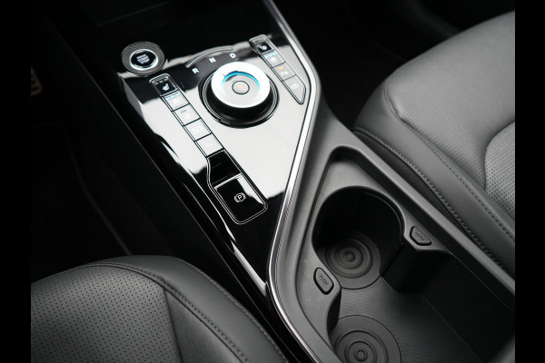 Kia Niro 1.6 GDi ExecutiveLine PHEV 182pk Dealer O.H. | Adaptive Cruise | Head Up | Camera | Harman / Kardon | Lederen Sportstoelen Memory & Ventilatie | Keyless | Blis | Stoelen & Stuur Verwarmd | Sfeerverlichting | Apple Carplay | Plug In Hybrid |