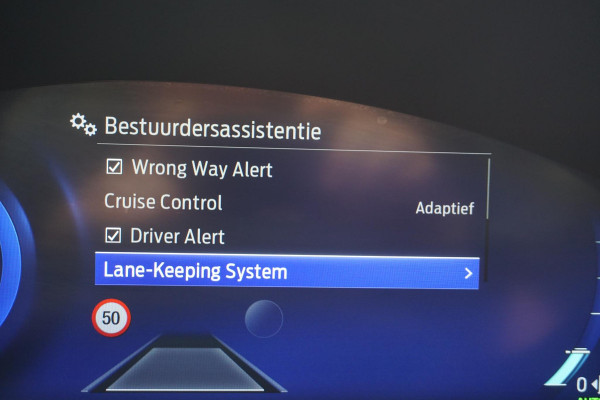 Ford FOCUS Wagon 1.0 EcoB. Hybrid Titanium X /Nwe All-Season banden /Trekhaak/WinterPack.