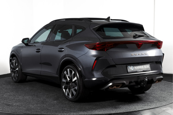 CUPRA Formentor 1.5 TSI e-Hybrid 204 PK Business | S/K-Panodak | Matrix Led | Elek Trekhaak | Dig. Cockpit | Adapt. Cruise | Stoel-+Stuurverw. | PDC | Camera | App. Connect | ECC | Elek. Klep | LM 19" | 8592