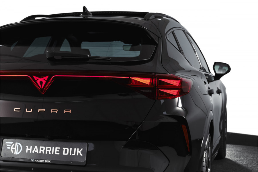 CUPRA Formentor 1.5 TSI e-Hybrid 204 PK Business | S/K-Panodak | Matrix Led | Elek Trekhaak | Dig. Cockpit | Adapt. Cruise | Stoel-+Stuurverw. | PDC | Camera | App. Connect | ECC | Elek. Klep | LM 19" | 7059