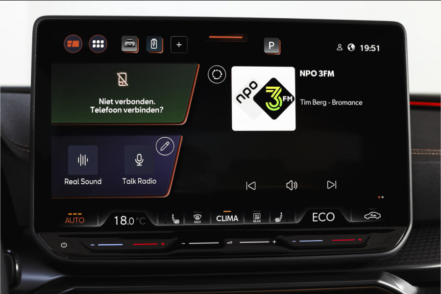 CUPRA Formentor 1.5 TSI e-Hybrid 204 PK Business | S/K-Panodak | Matrix Led | Elek Trekhaak | Dig. Cockpit | Adapt. Cruise | Stoel-+Stuurverw. | PDC | Camera | App. Connect | ECC | Elek. Klep | LM 19" | 7059