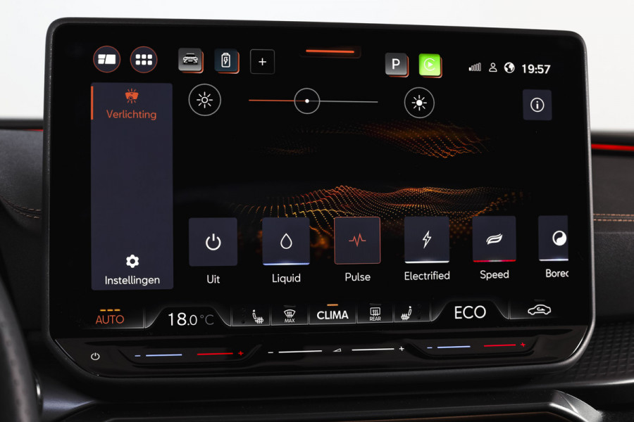 CUPRA Formentor 1.5 TSI e-Hybrid 204 PK Business | S/K-Panodak | Matrix Led | Elek Trekhaak | Dig. Cockpit | Adapt. Cruise | Stoel-+Stuurverw. | PDC | Camera | App. Connect | ECC | Elek. Klep | LM 19" | 8994
