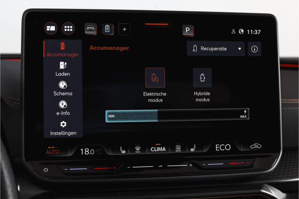 CUPRA Formentor 1.5 TSI e-Hybrid 204 PK Business | S/K-Panodak | Matrix Led | Elek Trekhaak | Dig. Cockpit | Adapt. Cruise | Stoel-+Stuurverw. | PDC | Camera | App. Connect | ECC | Elek. Klep | LM 19" | 8994