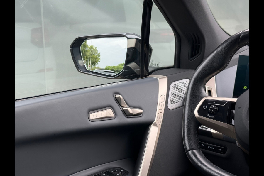 BMW iX XDrive40 High Executive 77 kWh 96% soh PANO|B&W|Trekhaak