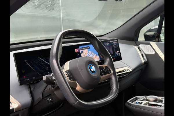 BMW iX XDrive40 High Executive 77 kWh 96% soh PANO|B&W|Trekhaak