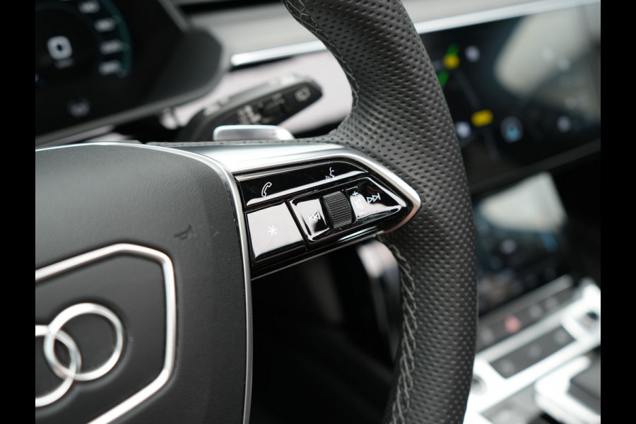 Audi Q8 e-tron 55 Quattro S Line 114 kWh 408pk Dealer O.H. | Trekhaak Afn. | Panodak | Luchtvering | Head Up | Adaptive Cruise | Bang & Olufsen | 360 Camera | Matrix LED | Alcantara Sportstoelen Verwarmd | Sfeerverlichting | Keyless | Blis | 21"L.M |