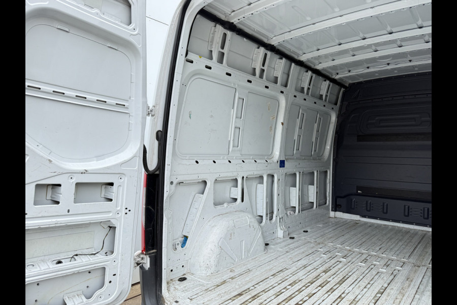 Mercedes-Benz eSprinter 312 55 kWh L2H2 Elektrisch 145km WLTP 80kw Snelladen Climate Control
