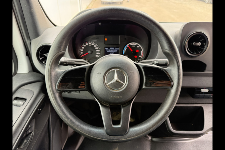 Mercedes-Benz eSprinter 312 55 kWh L2H2 Elektrisch 145km WLTP 80kw Snelladen Climate Control