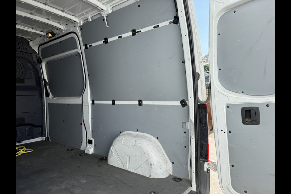 Mercedes-Benz eSprinter 312 55 kWh L2H2 Elektrisch 145km WLTP 92,5% (SOH) 80kw Snelladen Climate Control Camera
