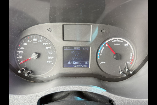 Mercedes-Benz eSprinter 312 55 kWh L2H2 Elektrisch 145km WLTP 92,5% (SOH) 80kw Snelladen Climate Control Camera