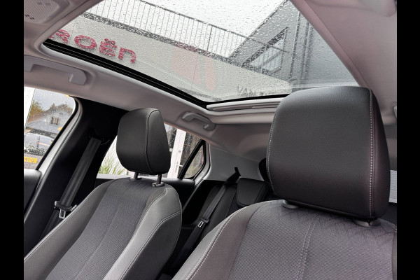Opel Corsa 1.2 Sport Sky| Panoramadak | Camera | PDC Voor + Achter | Climate control | Stoelverwarming