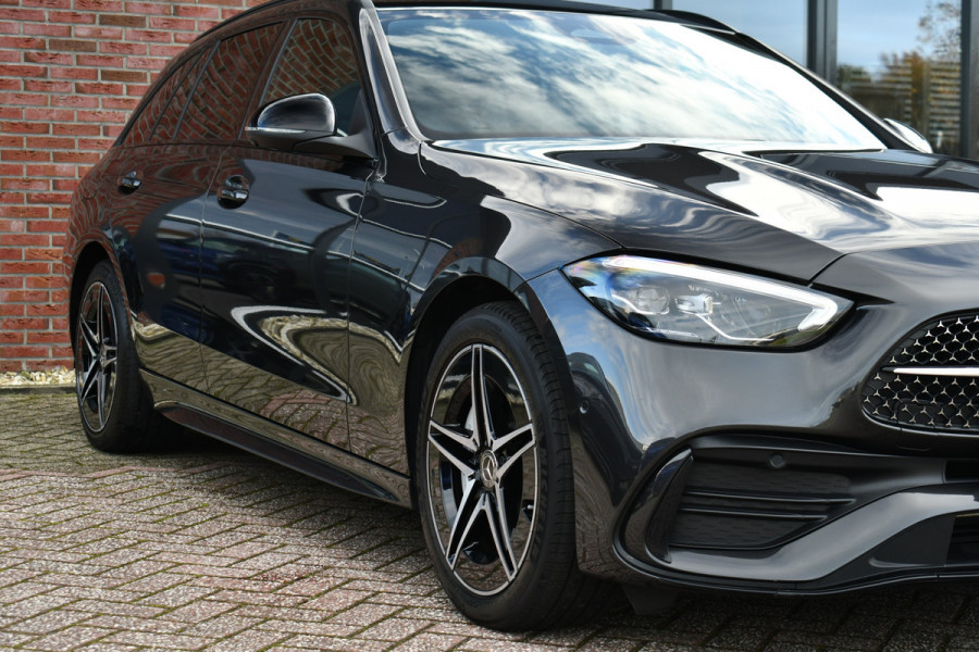 Mercedes-Benz C-Klasse Estate 300 e AMG Line Pano Trekhaak Night Stuurverw