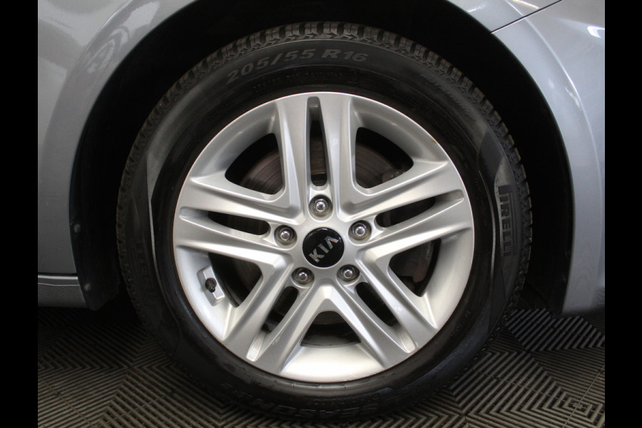 Kia Ceed 1.0 T-GDi DynamicLine CLIMATE | CARPLAY | CRUISE | NAVI | DAB | LED | CAMERA | LMV16 | PDC