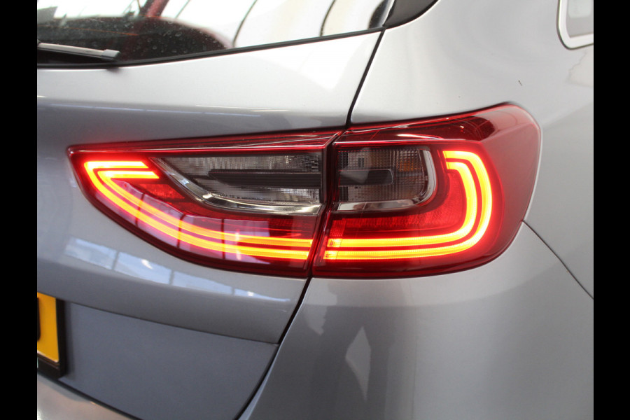 Kia Ceed 1.0 T-GDi DynamicLine CLIMATE | CARPLAY | CRUISE | NAVI | DAB | LED | CAMERA | LMV16 | PDC