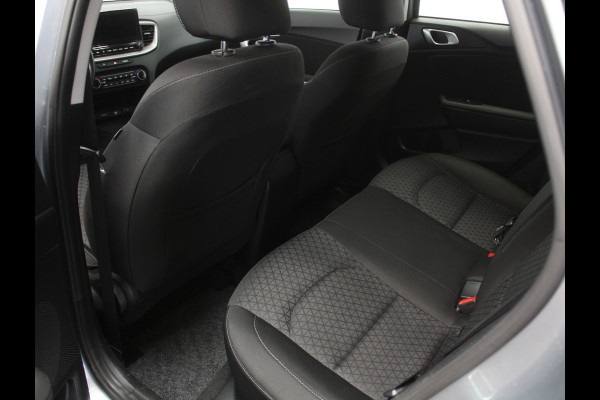 Kia Ceed 1.0 T-GDi DynamicLine CLIMATE | CARPLAY | CRUISE | NAVI | DAB | LED | CAMERA | LMV16 | PDC