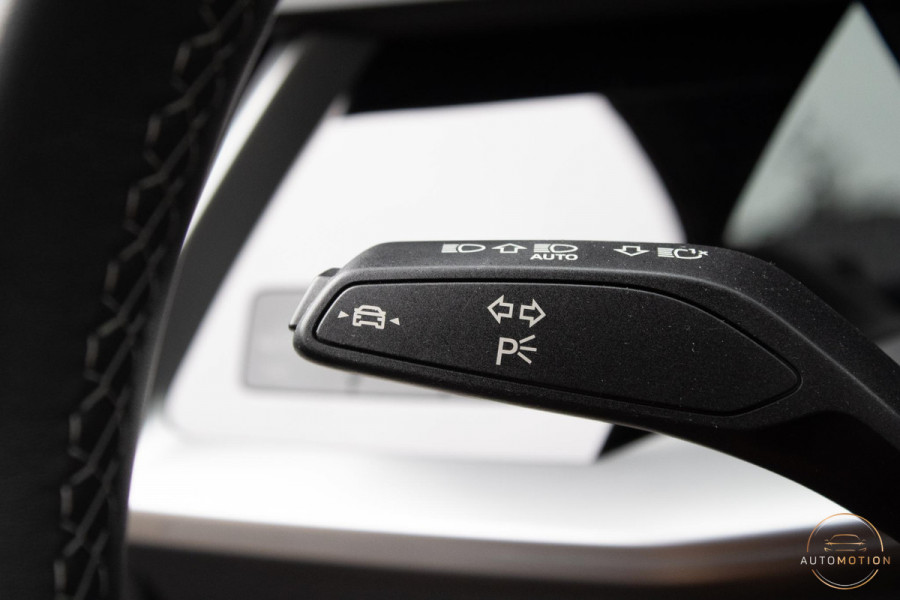 Audi A3 Sportback 40 TFSIe S line PANO MAXTON MATRIX MASSAGE KEYLESS