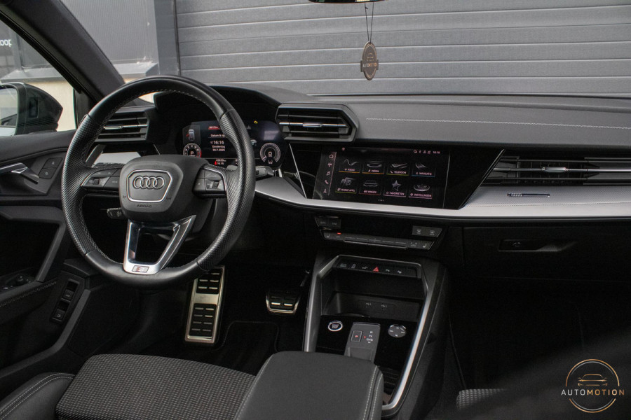 Audi A3 Sportback 40 TFSIe S line PANO MAXTON MATRIX MASSAGE KEYLESS