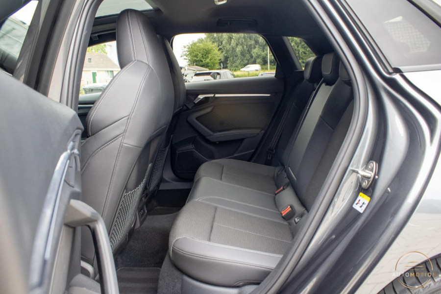 Audi A3 Sportback 40 TFSIe S line PANO MAXTON MATRIX MASSAGE KEYLESS