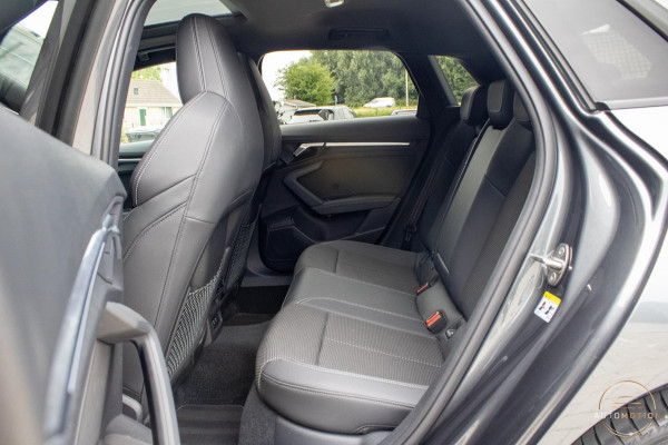 Audi A3 Sportback 40 TFSIe S line PANO MAXTON MATRIX MASSAGE KEYLESS
