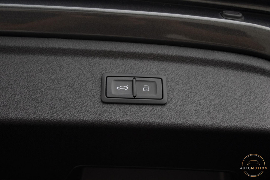 Audi A3 Sportback 40 TFSIe S line PANO MAXTON MATRIX MASSAGE KEYLESS
