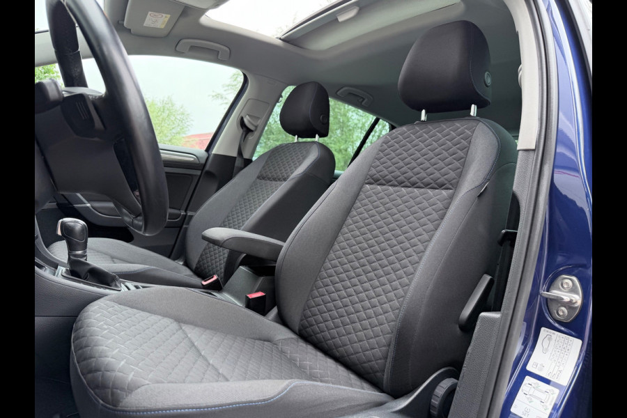 Volkswagen Golf 1.5 TSI Highline Pano/Virtual/Camera