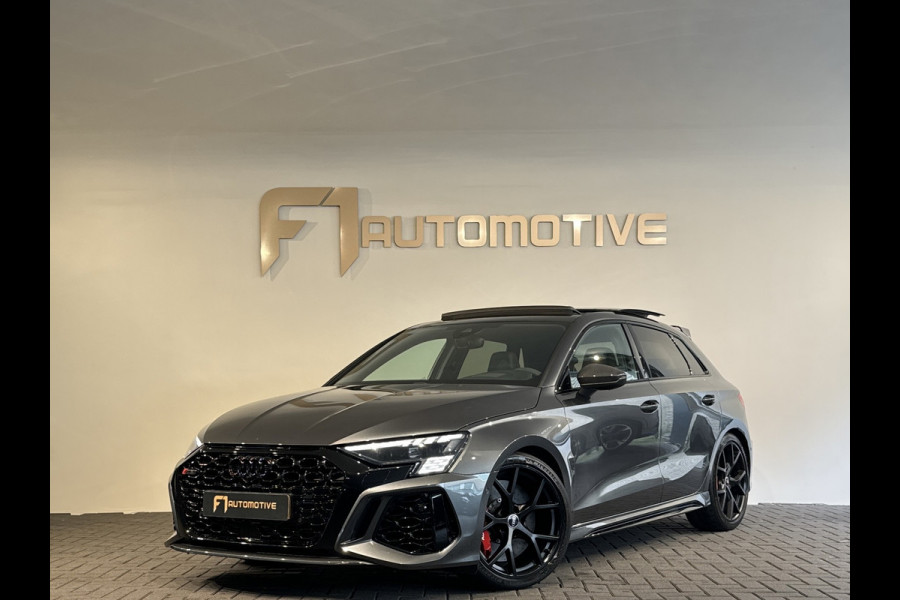 Audi RS3 Sportback 2.5 TFSI quattro Pano|Ceramic|Akra|Massage