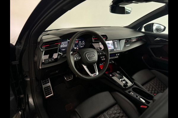 Audi RS3 Sportback 2.5 TFSI quattro Pano|Ceramic|Akra|Massage