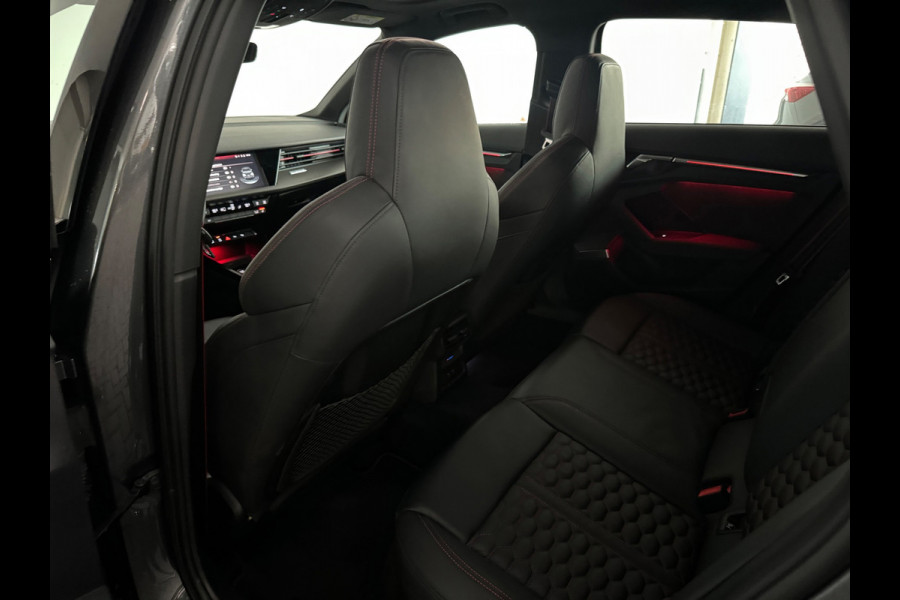 Audi RS3 Sportback 2.5 TFSI quattro Pano|Ceramic|Akra|Massage