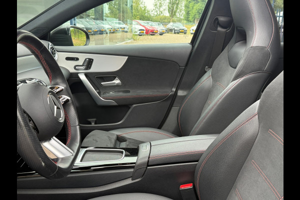 Mercedes-Benz A-Klasse 250 e AMG Line Pano|Memory|Sfeer|360cam|Dealer Onderhoude