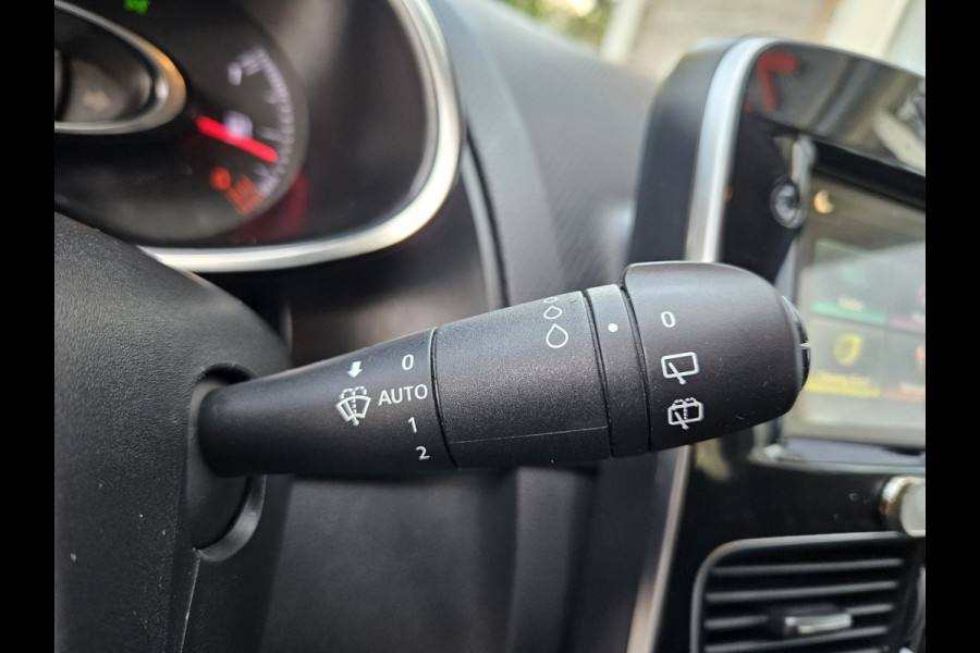 Renault Clio Estate 0.9 TCe Intens Airco! Cruise Control! Nette Auto! Navigatie!