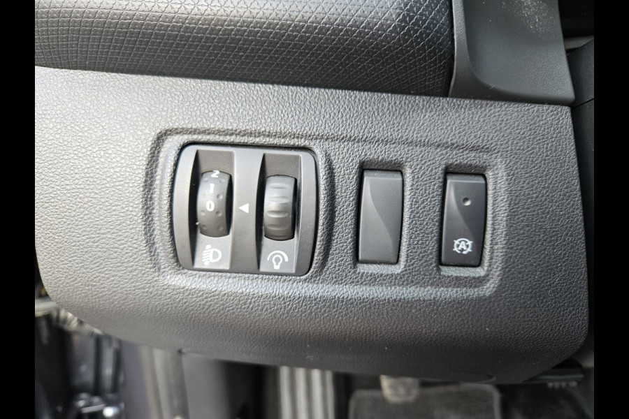 Renault Clio Estate 0.9 TCe Intens Airco! Cruise Control! Nette Auto! Navigatie!