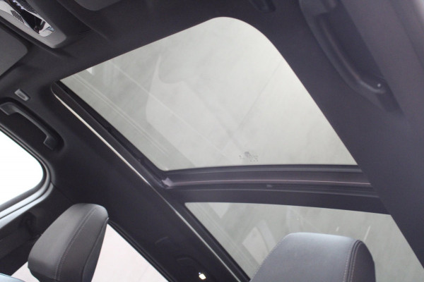 BMW X1 XDrive30e M Sport Panorama/360g Camera/H&K/ Zeer veel Extra's Prijs is Rijklaar